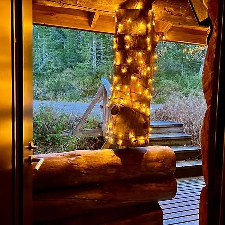 Aurora By The Slopes, Views, In, Hike & Xc-ski Trails - Lapland 루카